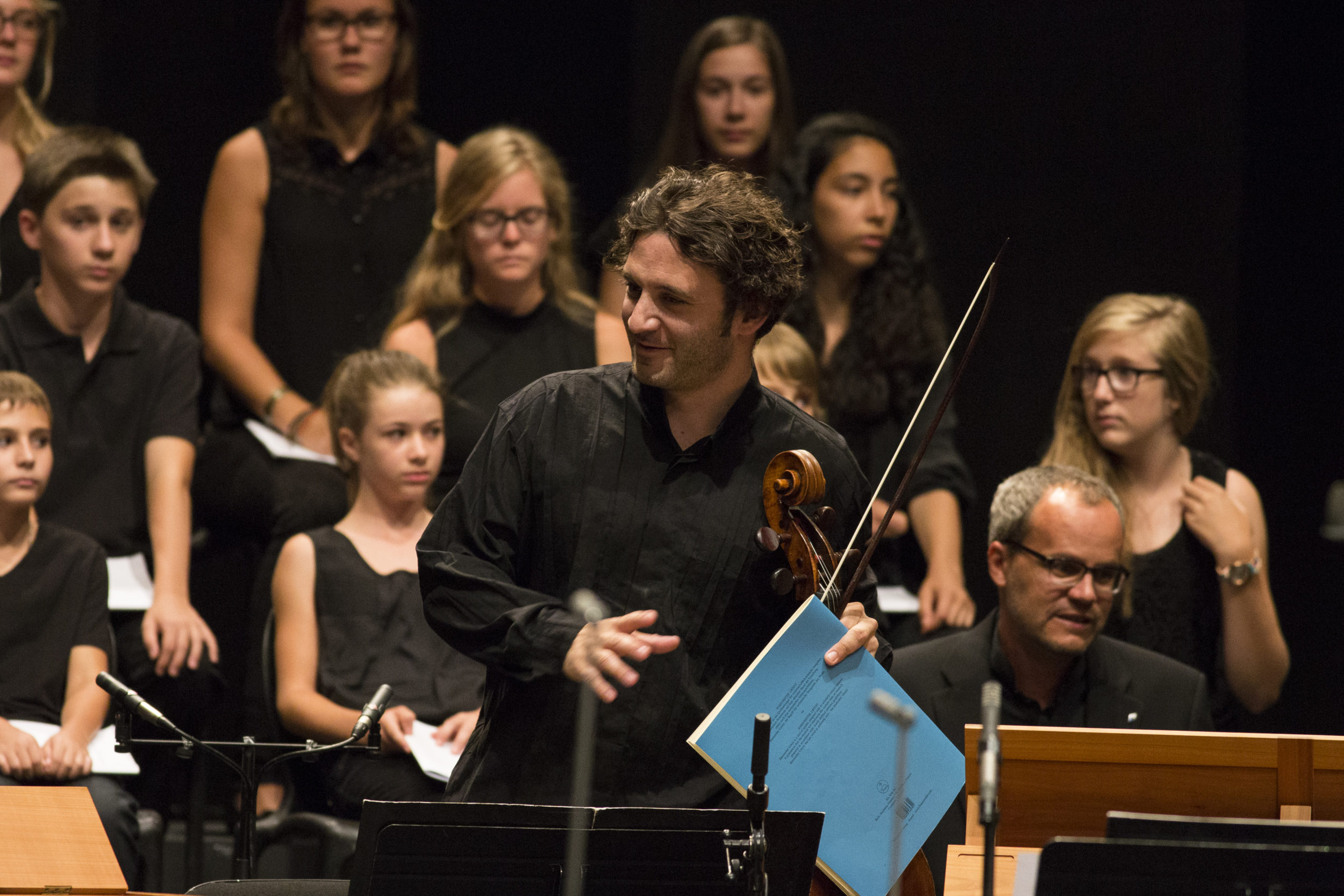 Header image of page : VFCO / NICOLAS ALTSTAEDT / YUBEEN KIM